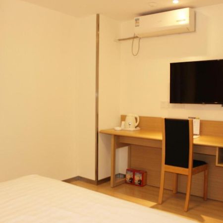 7Days Inn Deyang Wenmiao Square Exterior photo