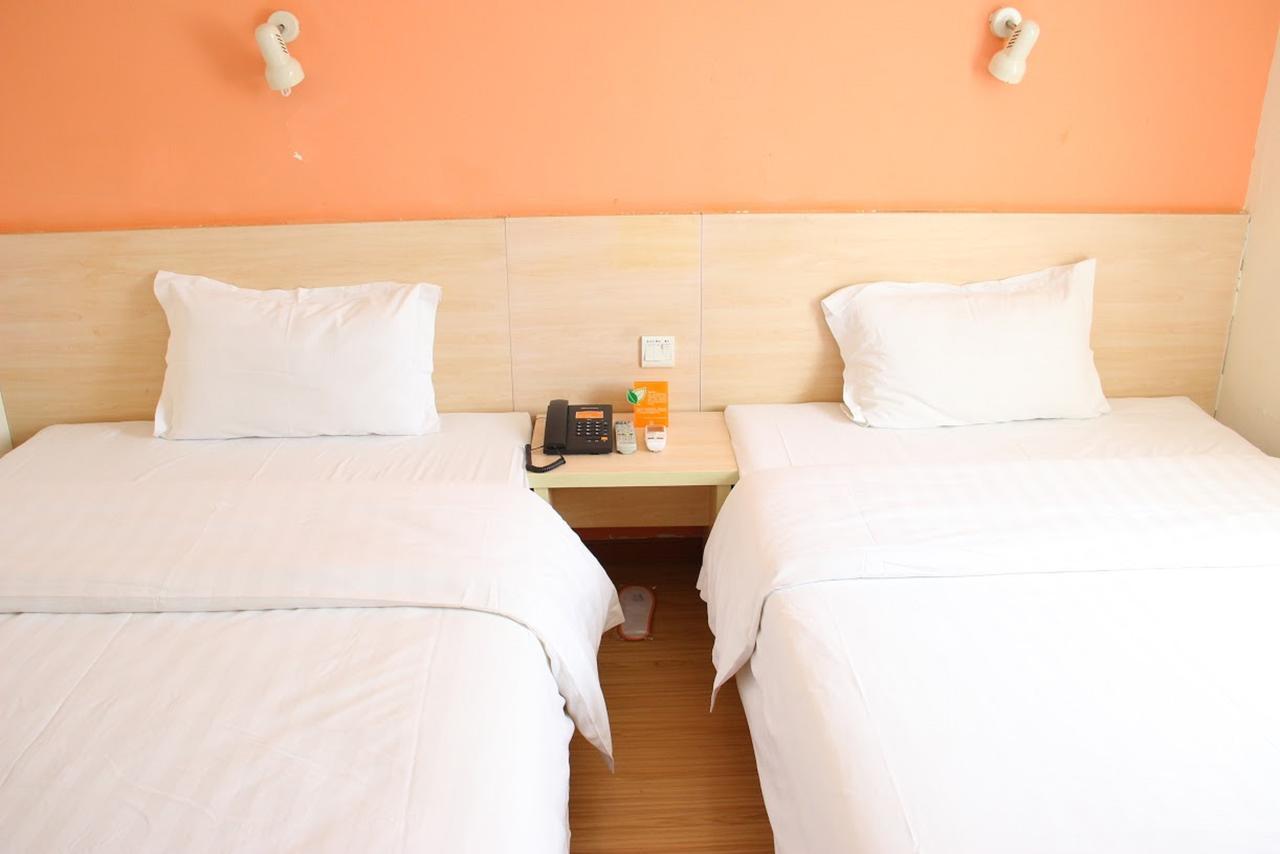 7Days Inn Deyang Wenmiao Square Exterior photo
